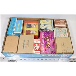 FLAT OF SALT & PEPPER SHAKER SETS.