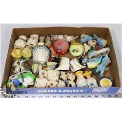 FLAT OF SALT & PEPPER SHAKER SETS.