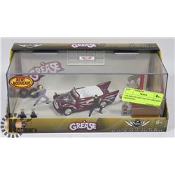 1:43 GREASE DIE CAST SET GREASED LIGHTNING.