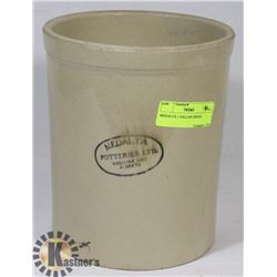 MEDALTA 1 GALLON CROCK.