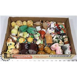 FLAT OF SALT & PEPPER SHAKER SETS.