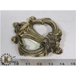 VINTAGE BRASS DOOR KNOCKER.