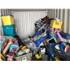 Image 2 : 8X20 STORAGE UNIT #320