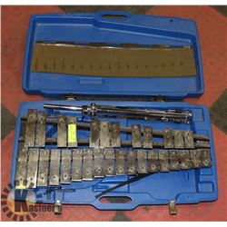 XYLOPHONE WITH STAND, CASE AND 2 MALLETS.