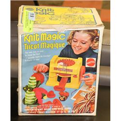 VINTAGE 1974 KNIT MAGIC KNITTING MACHINE FOR KIDS