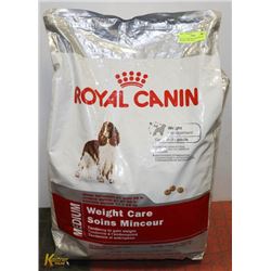 ROYAL CANIN DOG FOOD MEDIUM WEIGHT CARE 30LBS,