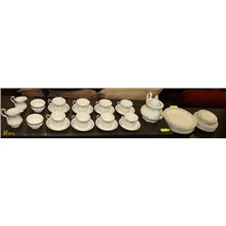 46 PIECE UNUSED SET OF ROYAL ALBERT MEMORY LANE