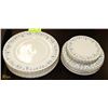 Image 3 : 46 PIECE UNUSED SET OF ROYAL ALBERT MEMORY LANE