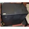 Image 1 : DANBY PREMIERE 5.5 CU FT CHEST FREEZER,