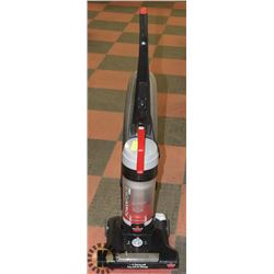 BISSELL POWERFORCE VACUUM.