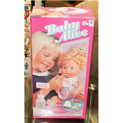 BABY ALIVE KENNER DOLL 38CM IN ORIGINAL BOX.
