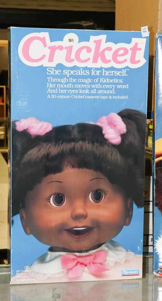 25" CRICKET DOLL IN ORIGINAL BOX SPEAKS IN Kastner Auctions