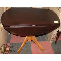 NEW 40" ROUND DROP LEAF TABLE, CAPPUCCINO & OAK