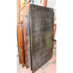 LOT OF 5 KITCHEN TABLES