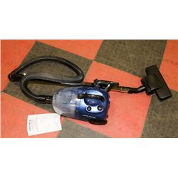 EURO-PRO 1200W VACUUM CLEANER