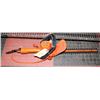 Image 1 : BLACK AND DECKER 16" HEDGE TRIMMER 110V.