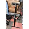 Image 1 : LOT OF 4  ROLLER STANDS