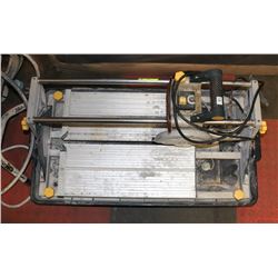 MASTERCRAFT 7" SLIDING WET TILE SAW.