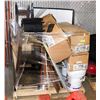 Image 1 : PALLET OF UNCLAIMED MERCHANDISE