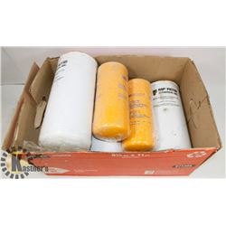 BOX OF FULL OIL FILTERS 2 CH-070-A25A, 4-CGS-150-