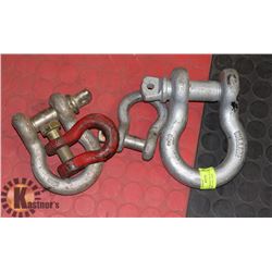 LOT OF 4 HEAVY DUTY CLEVIS INCLUDES 1 1/4, 1 AND