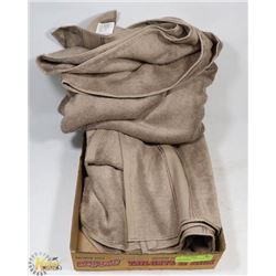 2 NEW HUDSON PARK COLLECTION BATH TOWELS