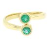 Image 4 : 14k Yellow Gold Round Bezel Set Emerald Two Stone Simple Bypass Ring