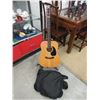 Image 1 : Suzuki Acoustic Guitar with Soft Case