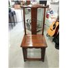 Image 2 : Indonesian Mahogany Dining Table with 6 Chairs