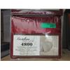 Image 1 : New Queen Size 4 Piece Polyester Sheet Set - Red