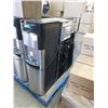 Image 1 : 3 Bottom Load Water Coolers - Store Returns