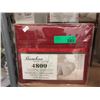 Image 1 : New Twin 3 Piece Polyester Sheet Set - Red