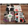 Image 1 : 4 New Velvet Plush Throws - 127 x 152 cm