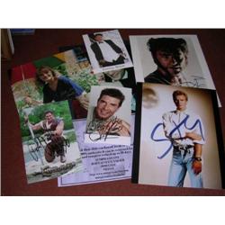 Quantity of celbrity autographs including J Guscott, Hugh Jackman, Sting, Nicole Kidman.