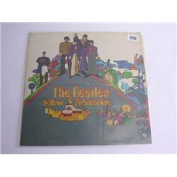 The Beatles LP Record "Yellow Submarine" , PSC 7070 Stereo 1st pressing with red lined sleeve and so