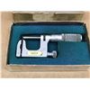 Image 2 : STARRETT NO. 220 MICROMETER