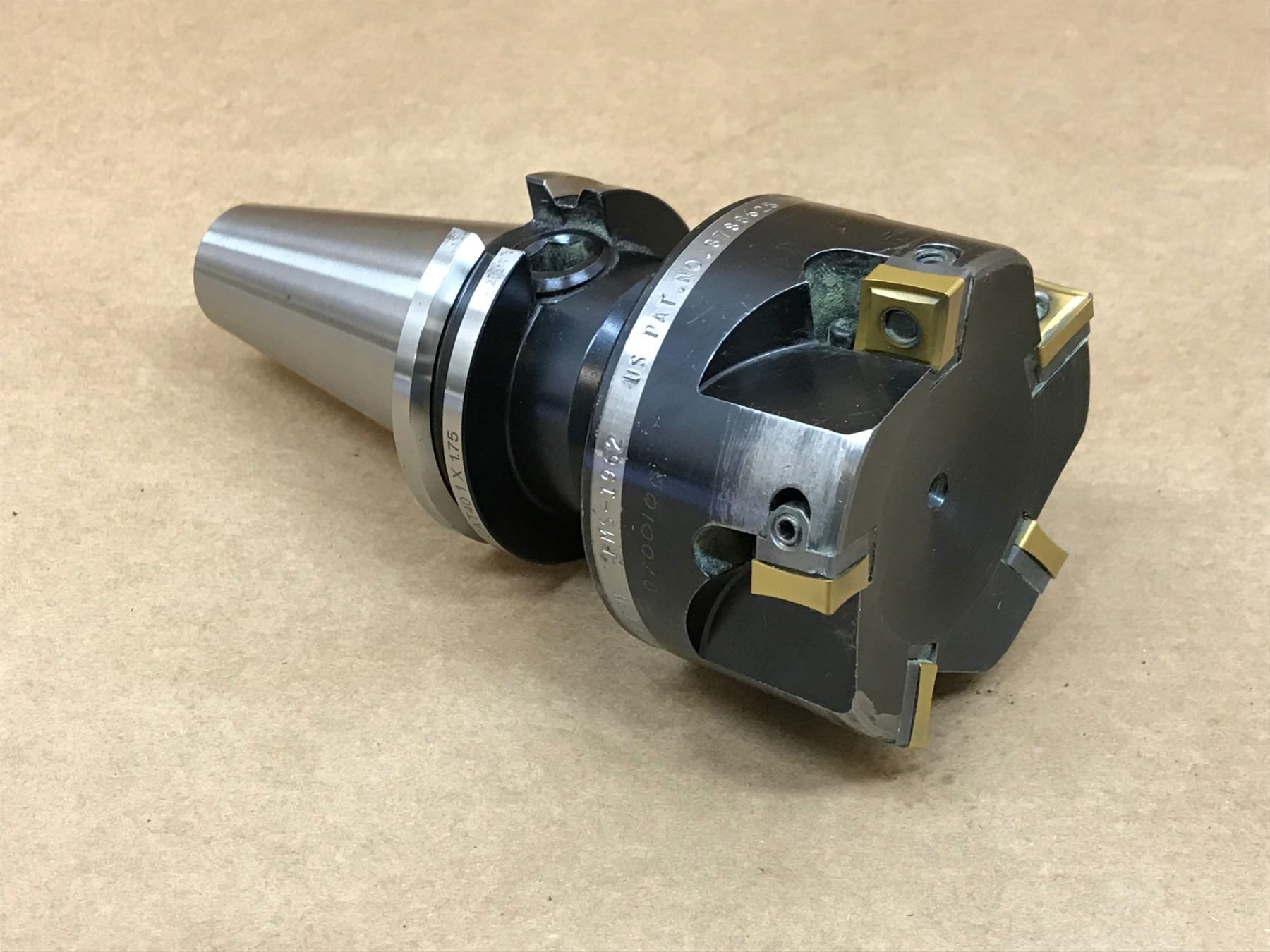 Kennametal Klir 3 Cn4 0 Indexable Face Mill W Cat 40 Tool Holder