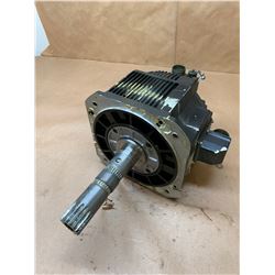 Yaskawa SGMDH-32A2A-YR11 AC Servo Motor