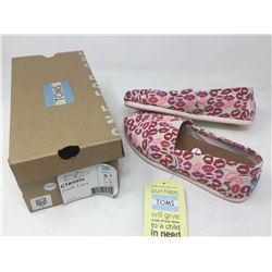 Ladies Toms Shoes- Classic Pink Lips Size 5.5