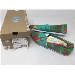 Ladies Toms Shoes- Classic Ramsey No. 2 Size 5.5