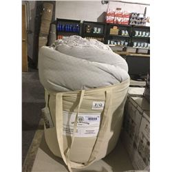 Bee and Willow Clip Jacquard Comforter Set Queen Size