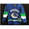 Image 1 : VANCOUVER CANUCKS YOUTH HOCKEY JERSEY (SMALL)