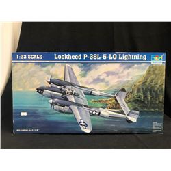 1:32 SCALE LOCKHEAD P-38L-5-LO LIGHTNING (TRUMPETER)