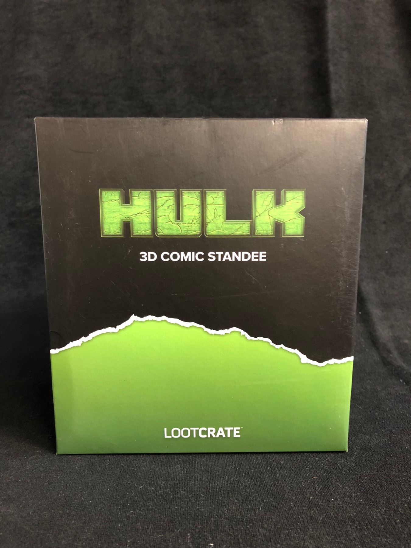 HULK 3D COMIC STANDEE (LOOTCRATE)