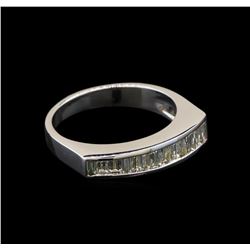 18KT White Gold 0.69 ctw Diamond Ring