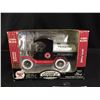 Image 3 : 1912 Ford Texaco Die Cast 1/24 Scale Gas Truck In The Box