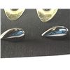 Image 3 : 2 Pairs of Vintage Black Alaska Diamond Earrings from 1960's
