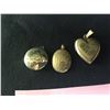 Image 2 : 3 Vintage Lockets