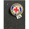 Image 3 : 4 Vintage Red Cross Pins