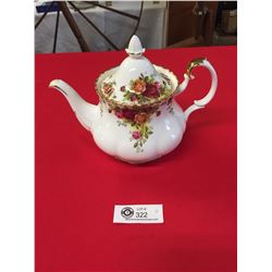 Royal Albert Fine Bone China Teapot. Old Country Rose